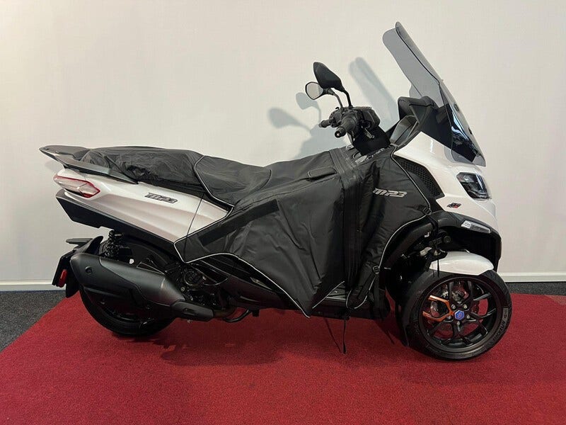 Piaggio MP3