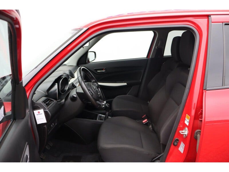 Suzuki Swift (5)