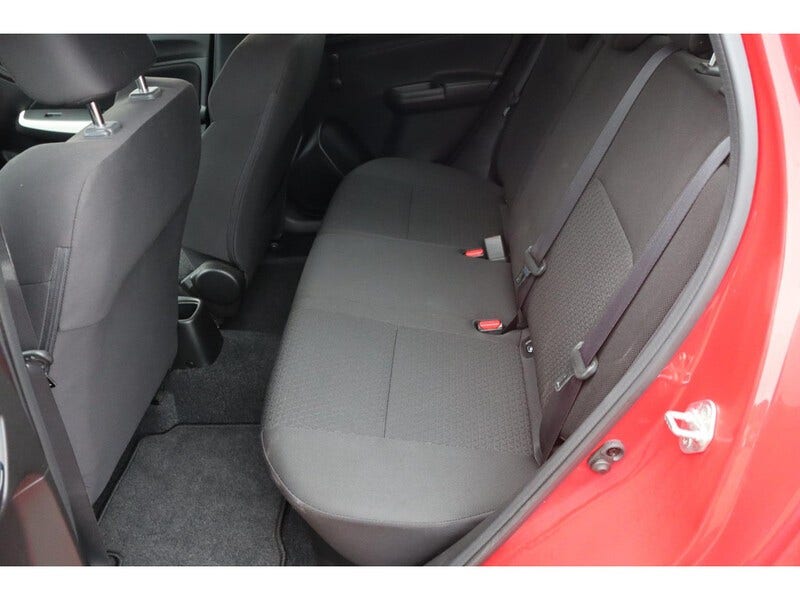 Suzuki Swift (16)