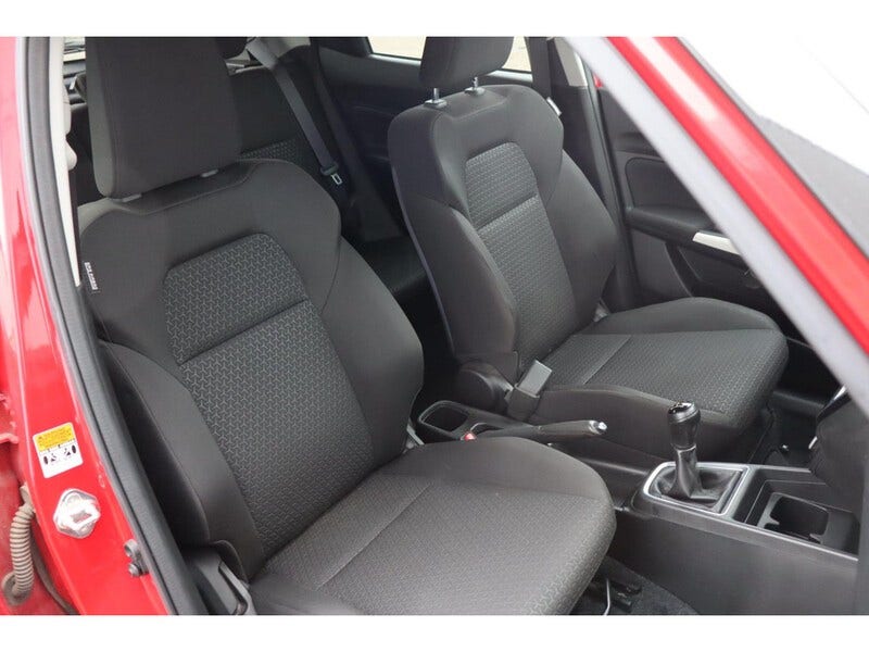 Suzuki Swift (19)