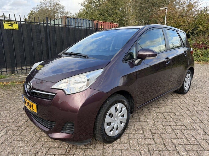 Toyota Verso S
