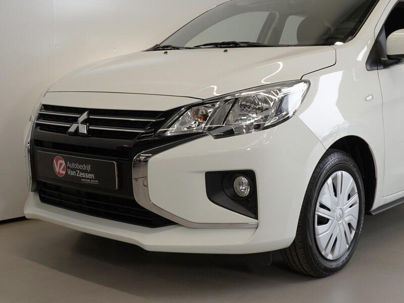 Mitsubishi Space Star (2)