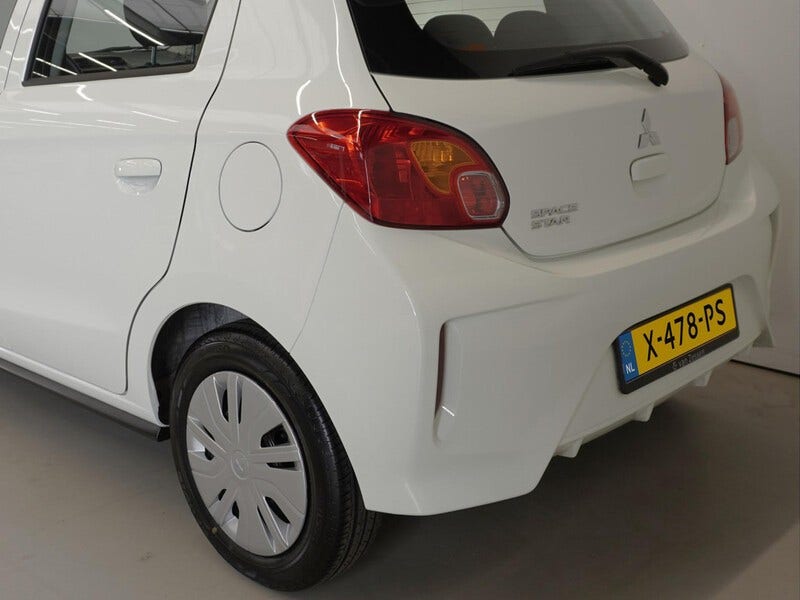 Mitsubishi Space Star (4)
