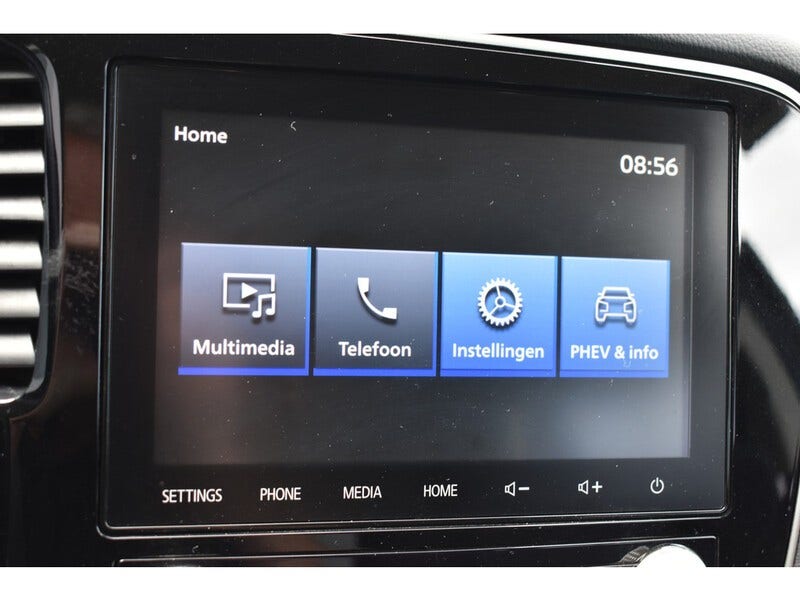Mitsubishi Outlander (7)