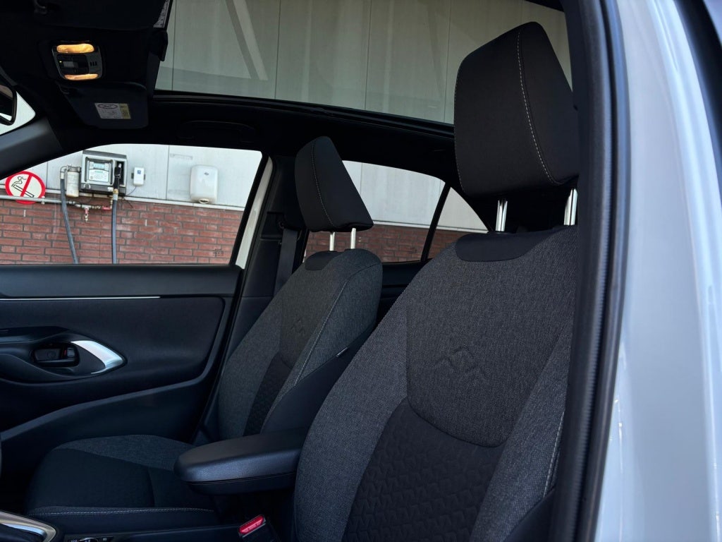 Toyota Yaris Cross (12)