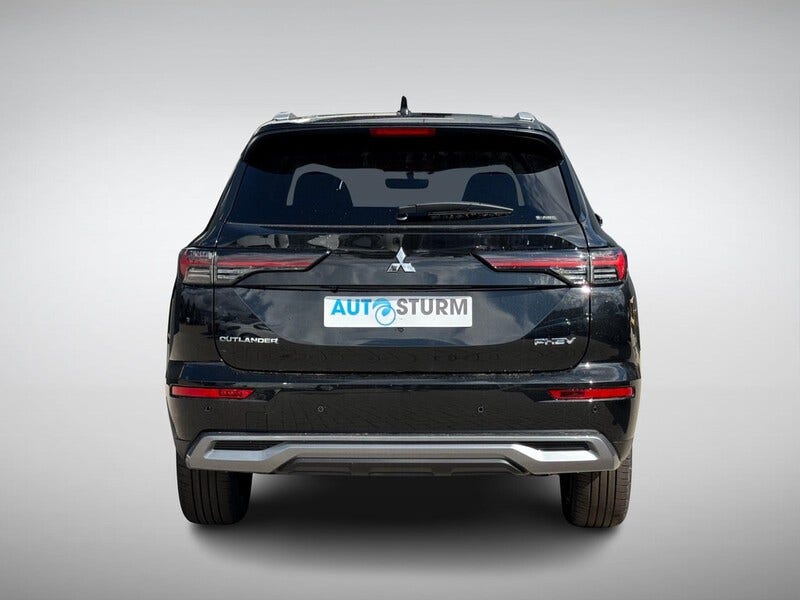 Mitsubishi Outlander (5)
