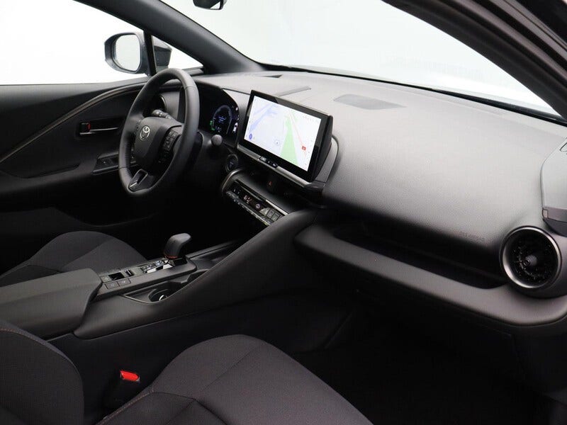 Toyota C-HR (11)