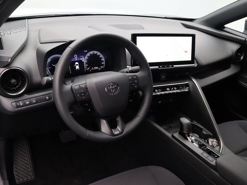 Toyota C-HR (17)