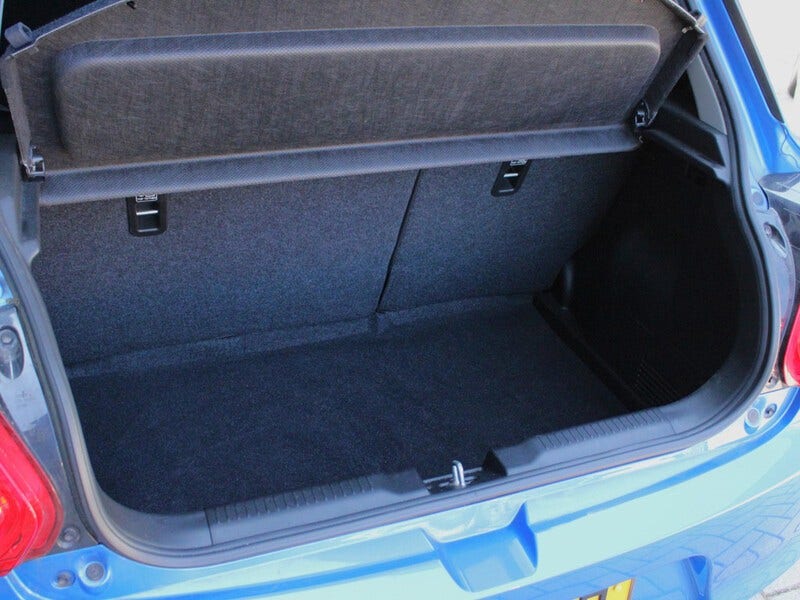 Suzuki Swift (7)