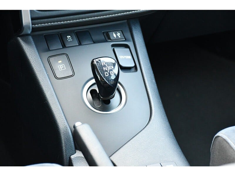 Toyota Auris (8)