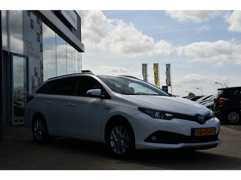 Toyota Auris (9)