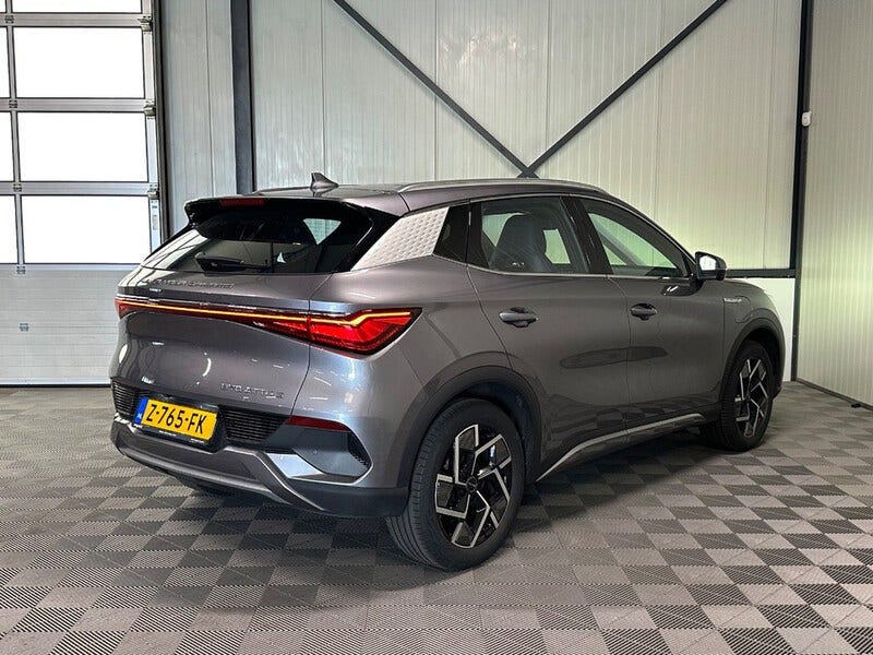 BYD Atto 3 (2)