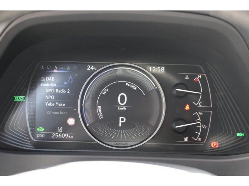 Lexus UX (19)