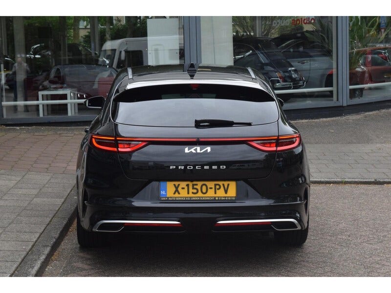 Kia ProCeed (6)