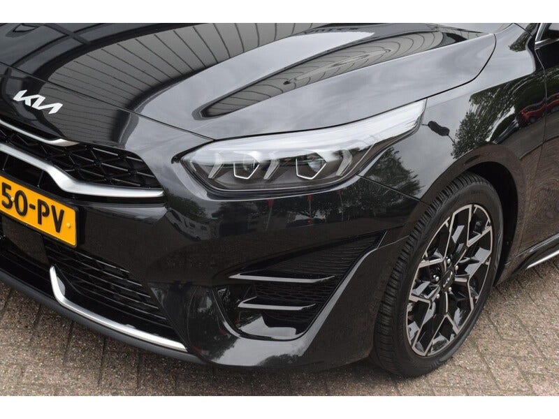 Kia ProCeed (8)