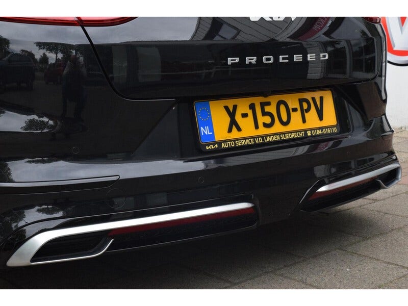 Kia ProCeed (14)