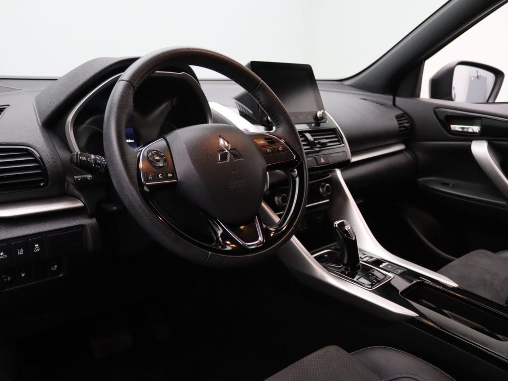 Mitsubishi Eclipse Cross (3)