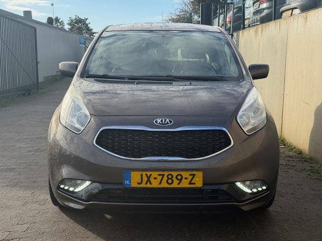 Kia Venga (10)