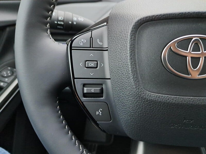 Toyota bZ4X (14)