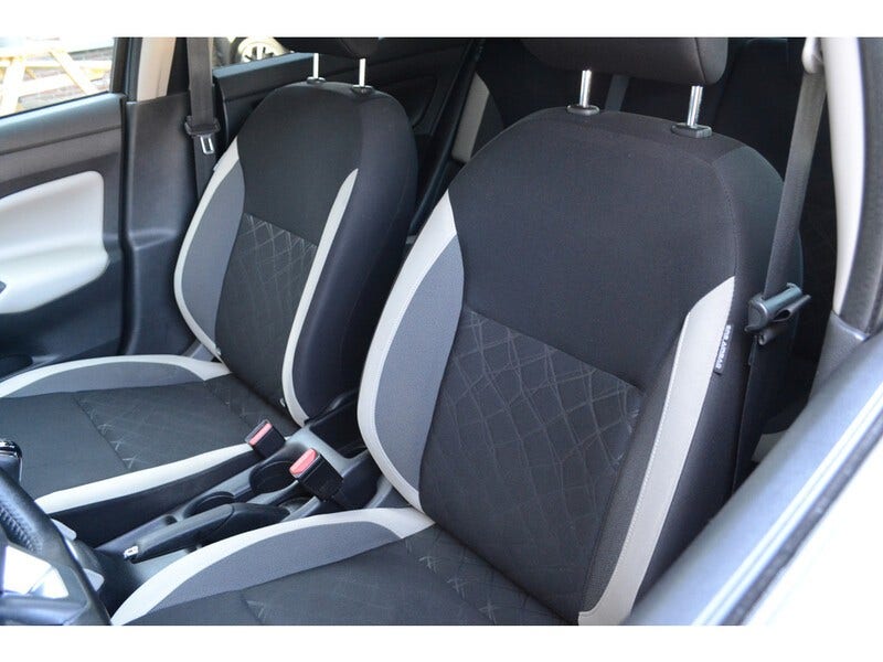 Nissan Micra (10)