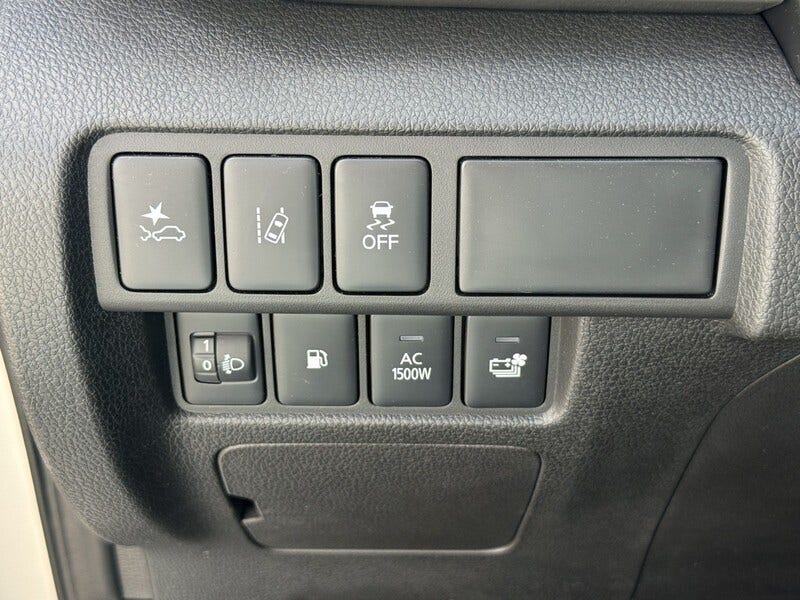 Mitsubishi Eclipse Cross (23)