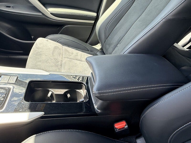 Mitsubishi Eclipse Cross (24)