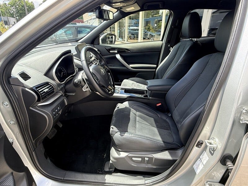 Mitsubishi Eclipse Cross (4)