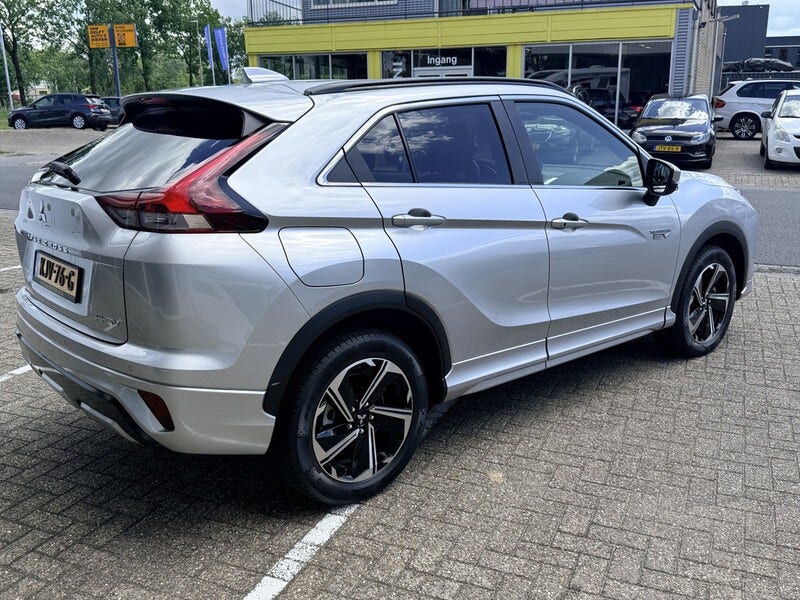 Mitsubishi Eclipse Cross (9)