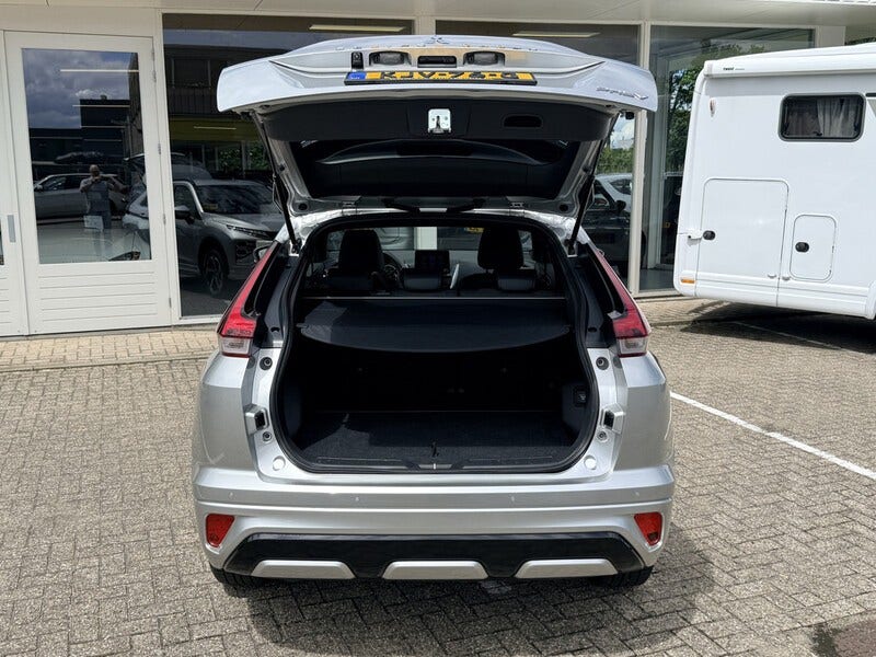 Mitsubishi Eclipse Cross (11)