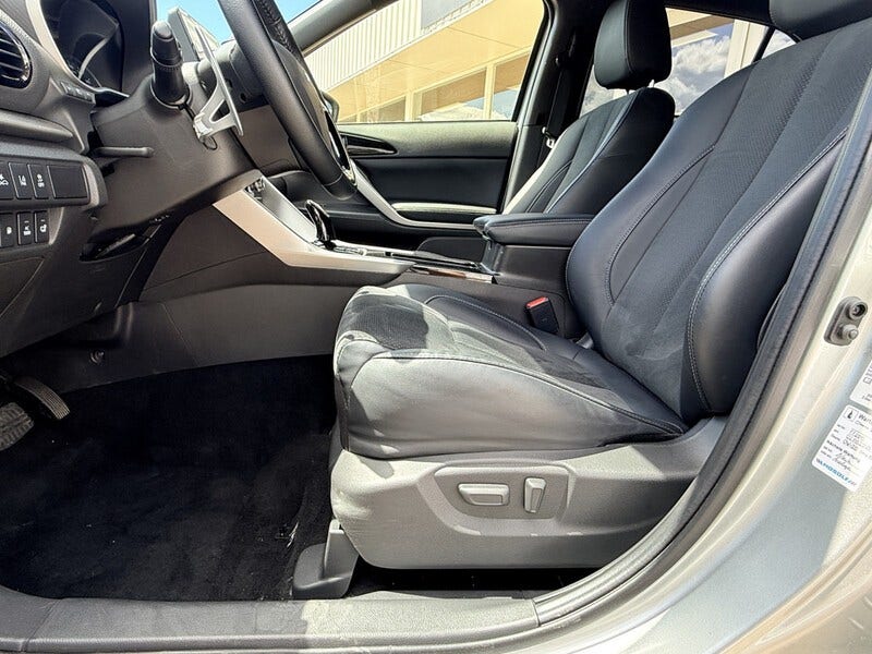 Mitsubishi Eclipse Cross (18)