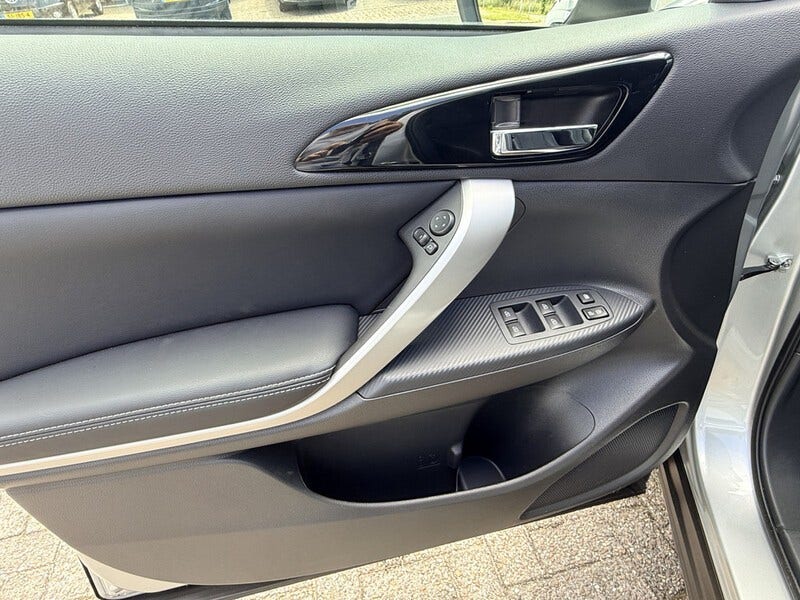 Mitsubishi Eclipse Cross (19)