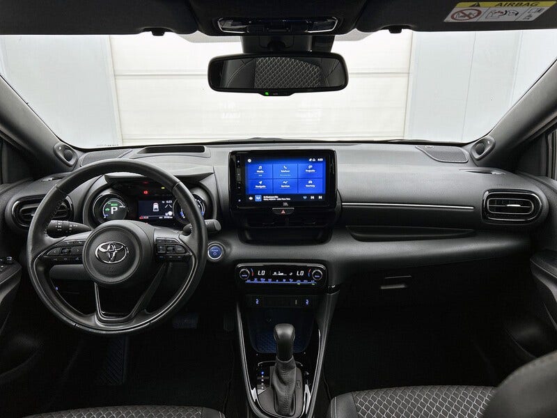 Toyota Yaris (4)
