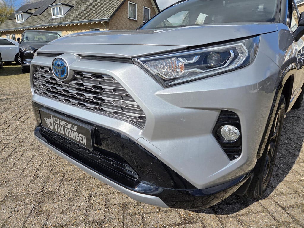 Toyota RAV4 (15)