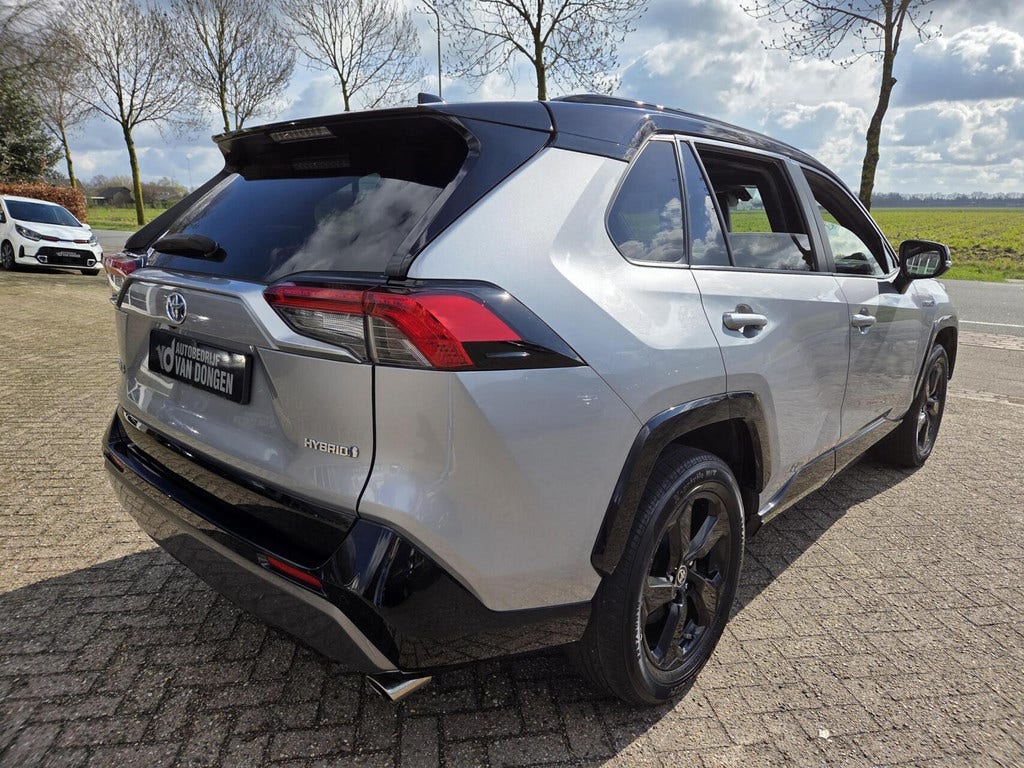 Toyota RAV4 (17)