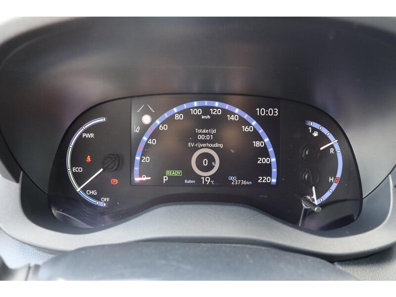 Toyota Yaris Cross (21)