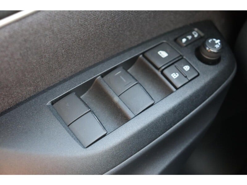 Toyota Yaris Cross (24)