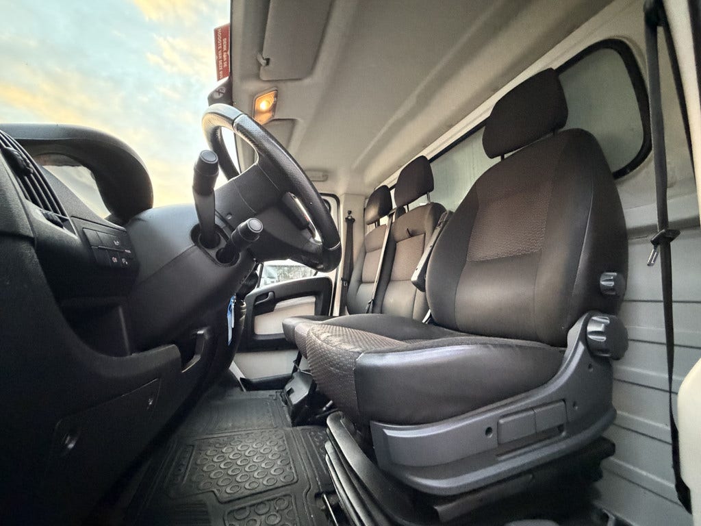 Peugeot Boxer (13)
