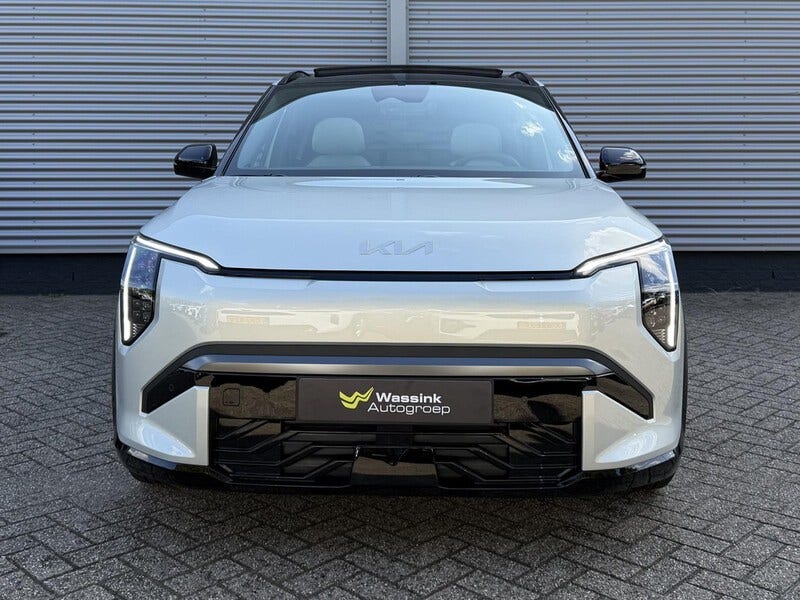 Kia EV3 (8)