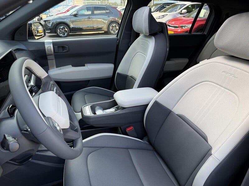 Kia EV3 (9)
