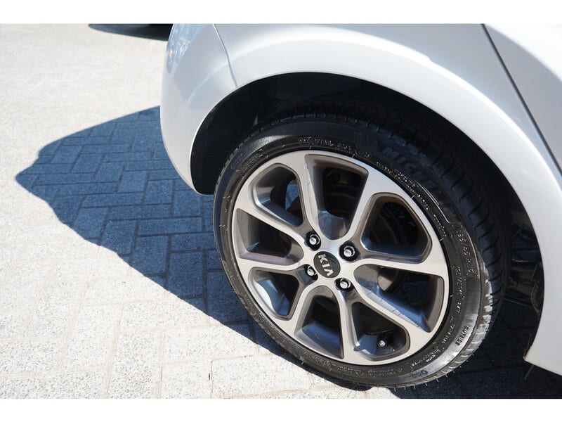 Kia Picanto (6)