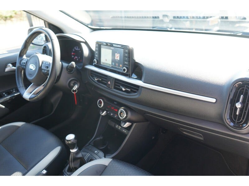 Kia Picanto (19)