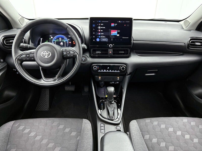 Toyota Yaris (4)