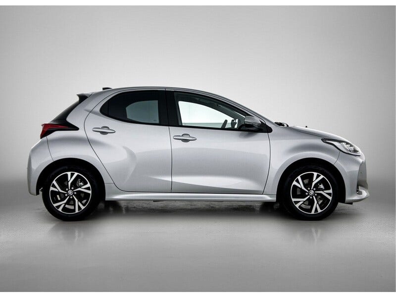Toyota Yaris (12)