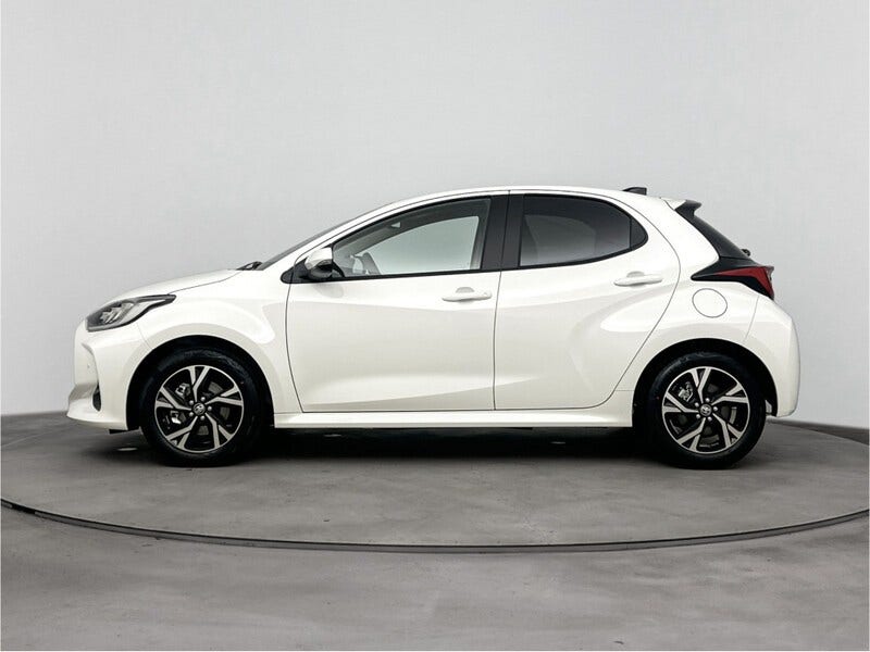Toyota Yaris (4)
