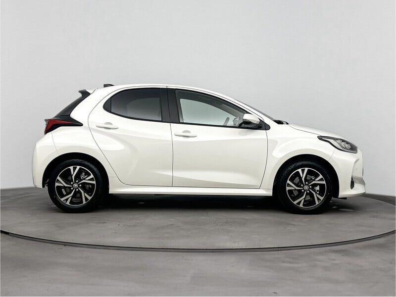 Toyota Yaris (12)