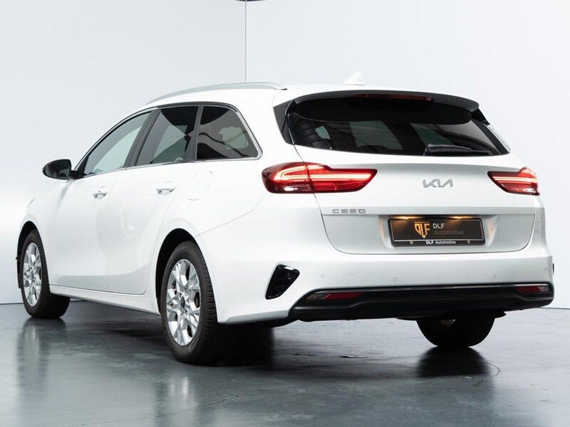 Kia Ceed Sportswagon (3)