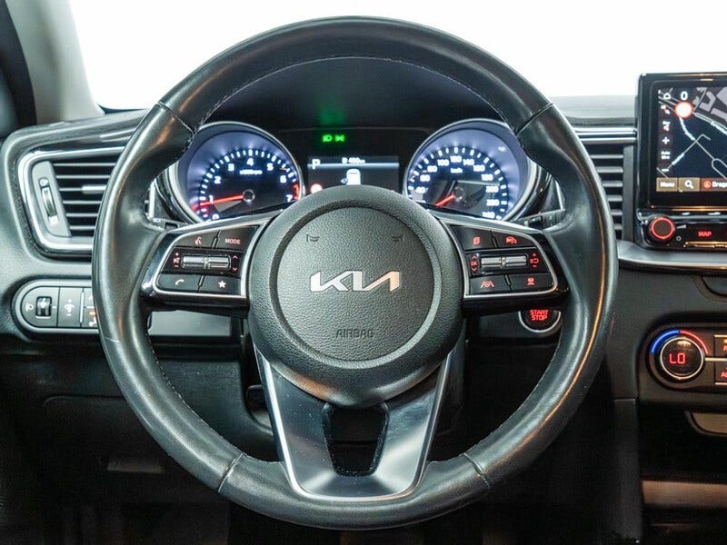 Kia Ceed Sportswagon (13)