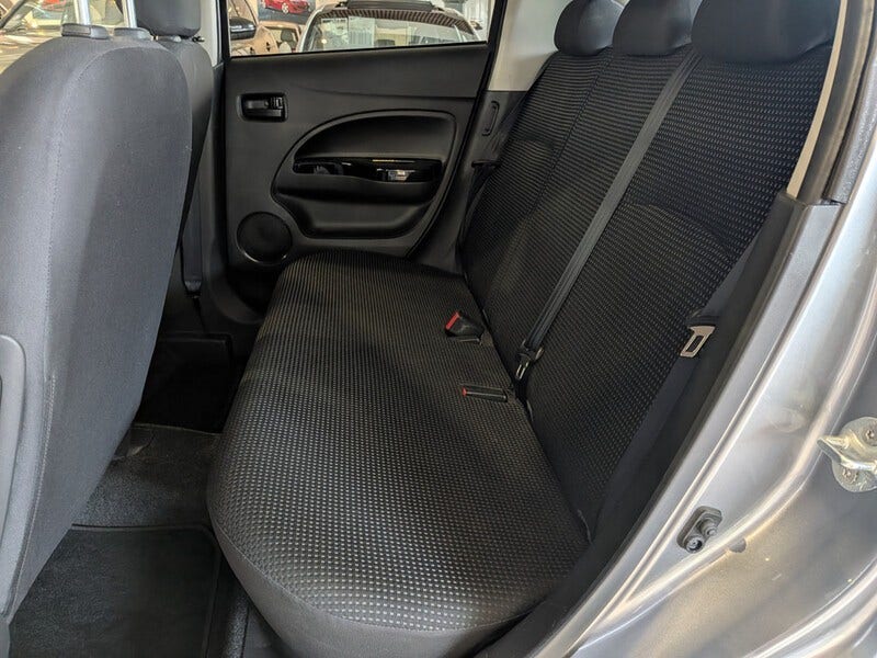 Mitsubishi Space Star (7)