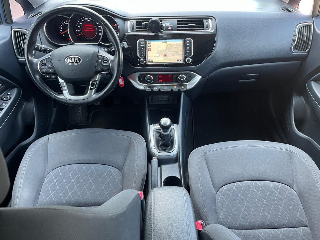 Kia Rio (6)