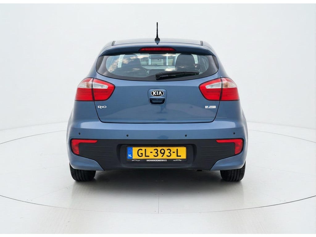 Kia Rio (18)
